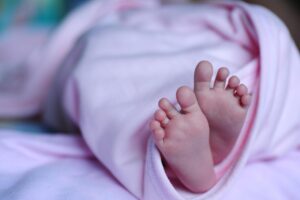 アラサーの肌のゆらぎが季節によって起こる原因は？